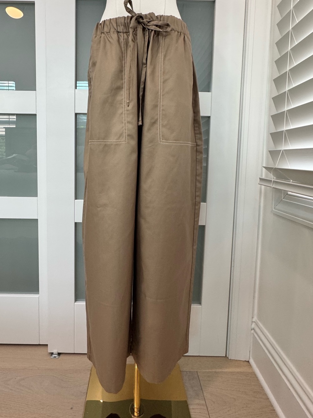 NWT Banana Republic Wide Leg Utility Pants Tan - Picture 7 of 13